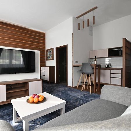 Apartmany Spessart Chomutov Bagian luar foto