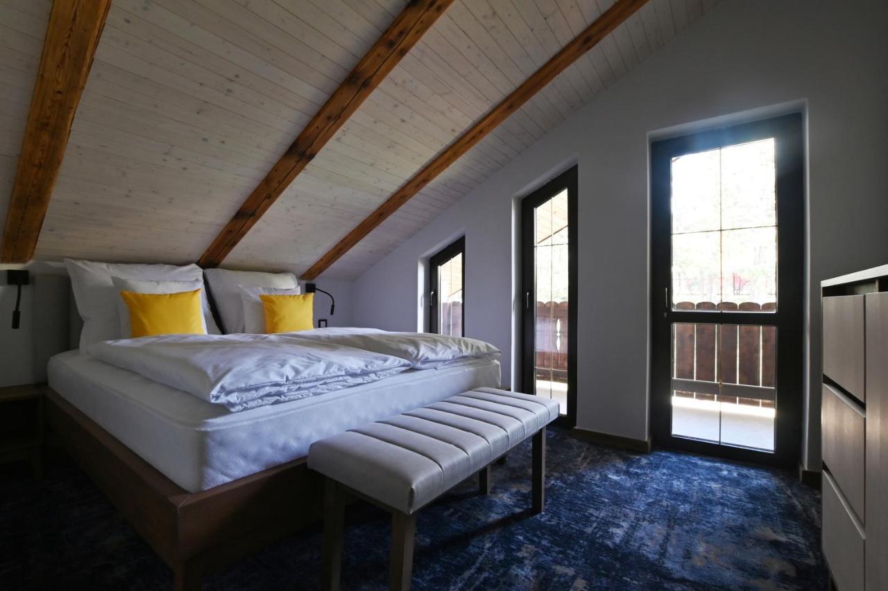 Apartmany Spessart Chomutov Bagian luar foto