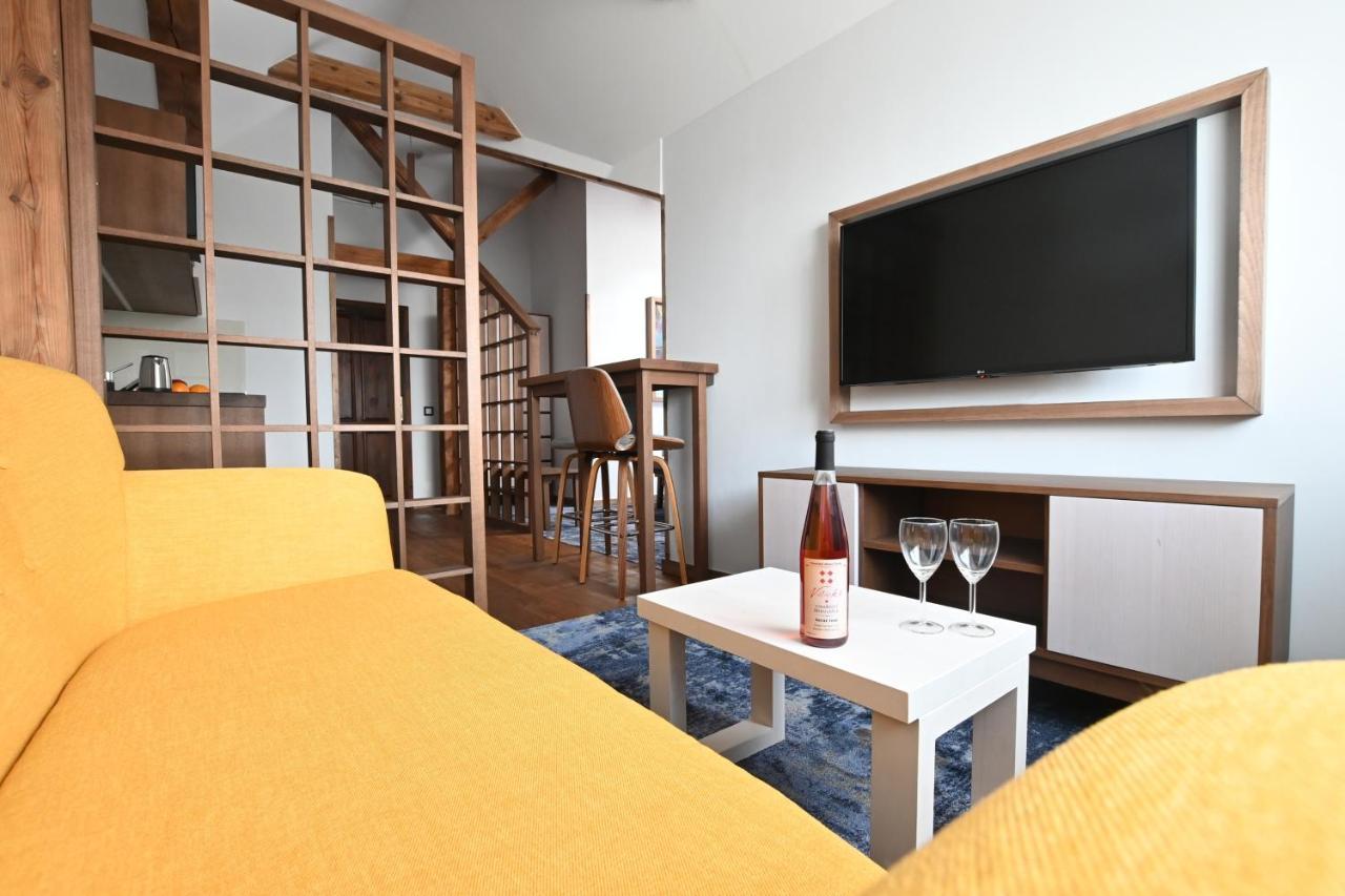 Apartmany Spessart Chomutov Bagian luar foto