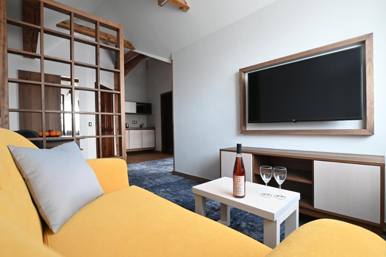 Apartmany Spessart Chomutov Bagian luar foto