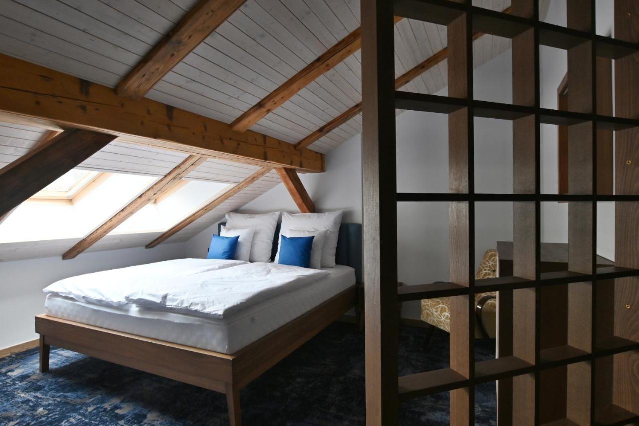 Apartmany Spessart Chomutov Bagian luar foto
